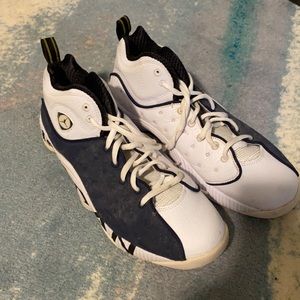 Air Jordan Jumpman Team II Size 9